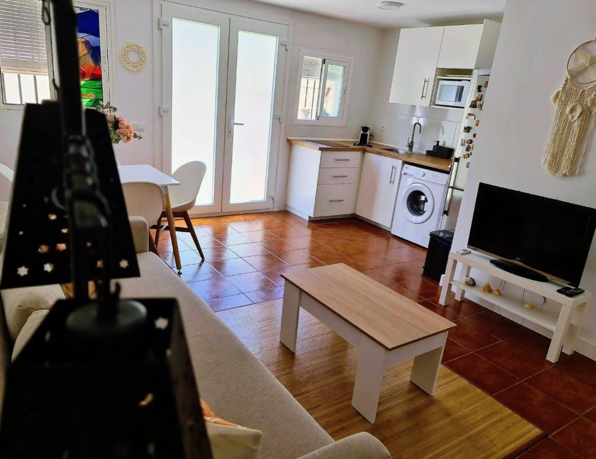 Villa Pitato Nuevo, Cerca De La Playa, Parking En La Puerta Del Alojamiento La Cala Del Moral Zewnętrze zdjęcie