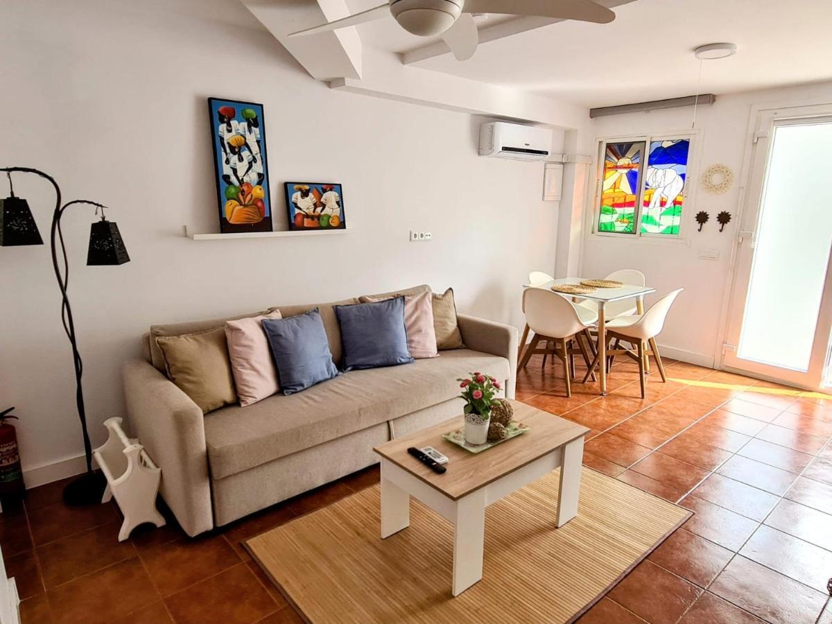 Villa Pitato Nuevo, Cerca De La Playa, Parking En La Puerta Del Alojamiento La Cala Del Moral Zewnętrze zdjęcie