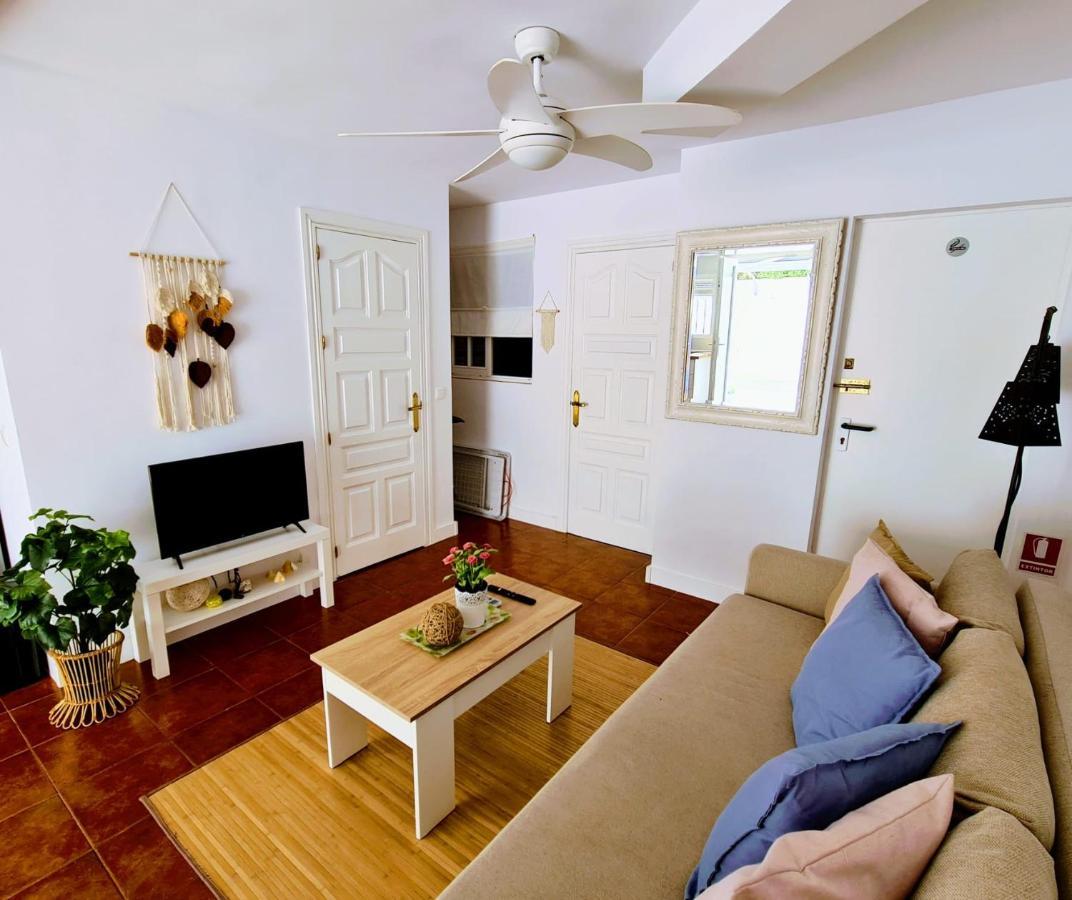 Villa Pitato Nuevo, Cerca De La Playa, Parking En La Puerta Del Alojamiento La Cala Del Moral Zewnętrze zdjęcie